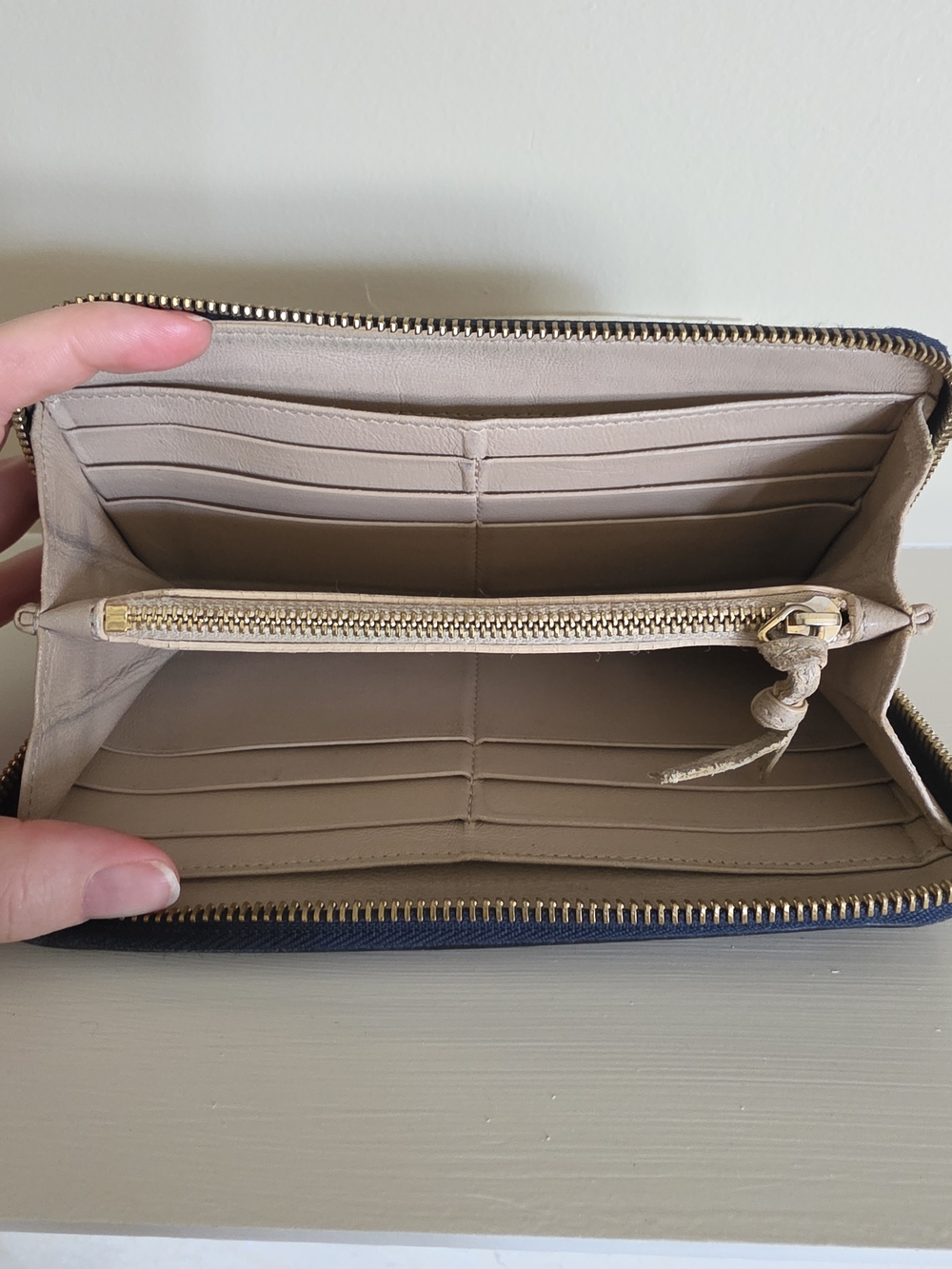 Chloe Navy Leather Zip Wallet with Gold Hardware And Chain Detail - Picture 4 of 14